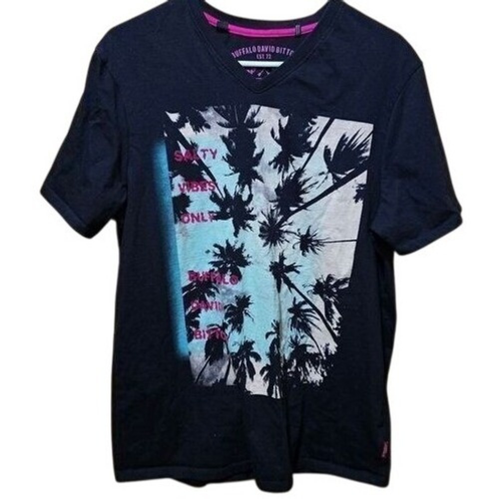Buffalo by David Bitton t-shirt size Large - SALTY VIBES ONLY